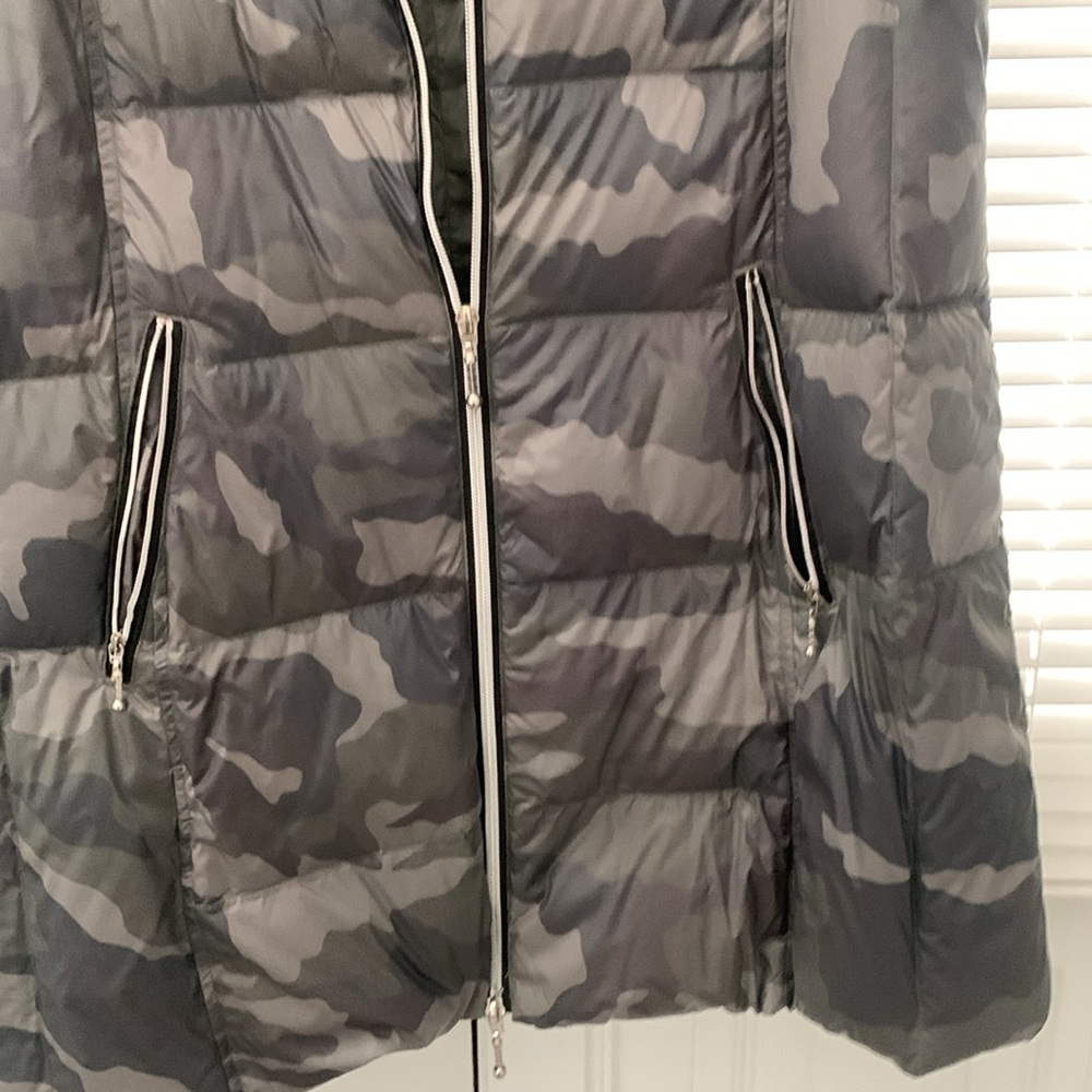 Puffer vest - Picture 2 of 6